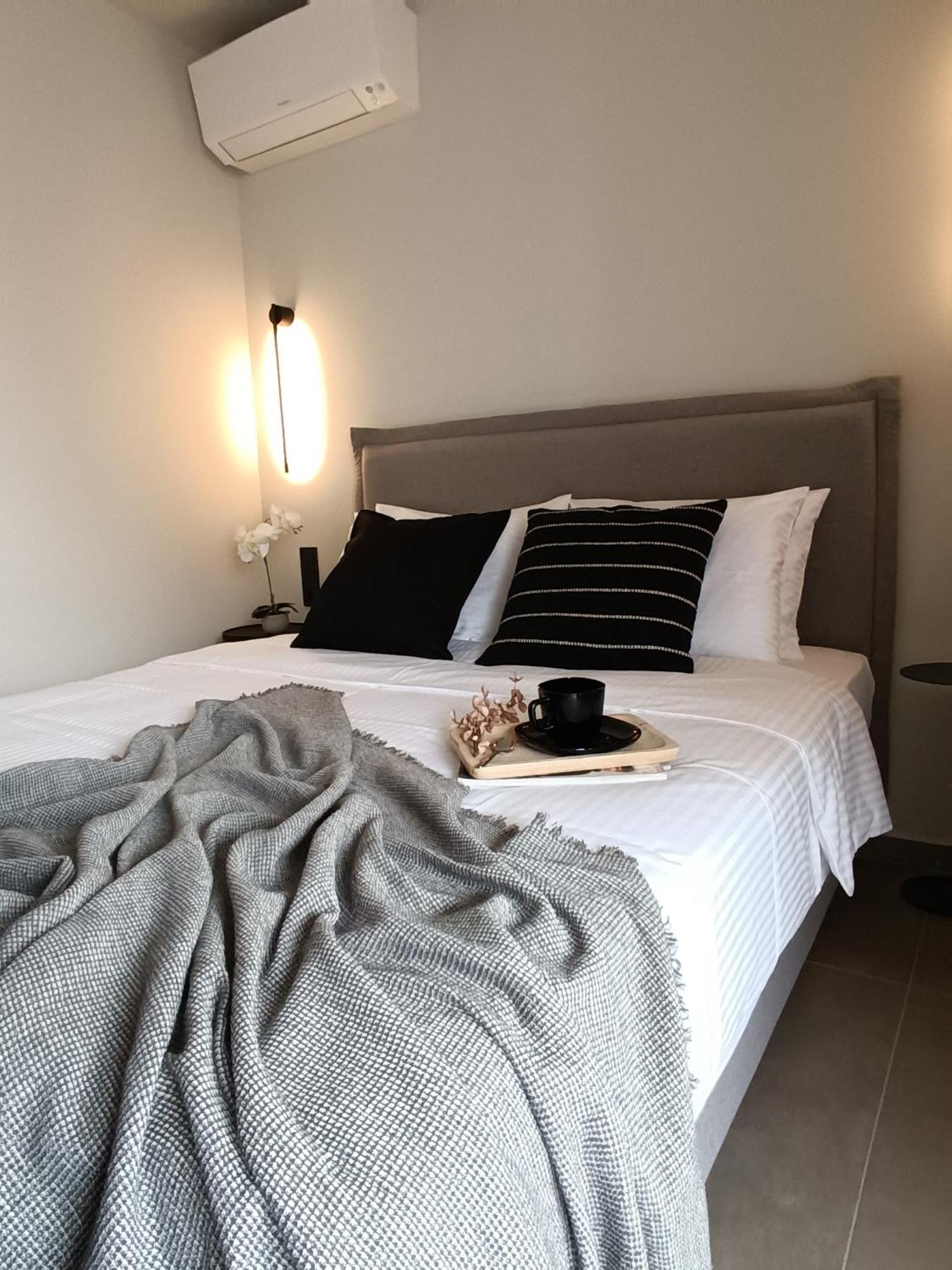 Luaz Suites Volos Esterno foto