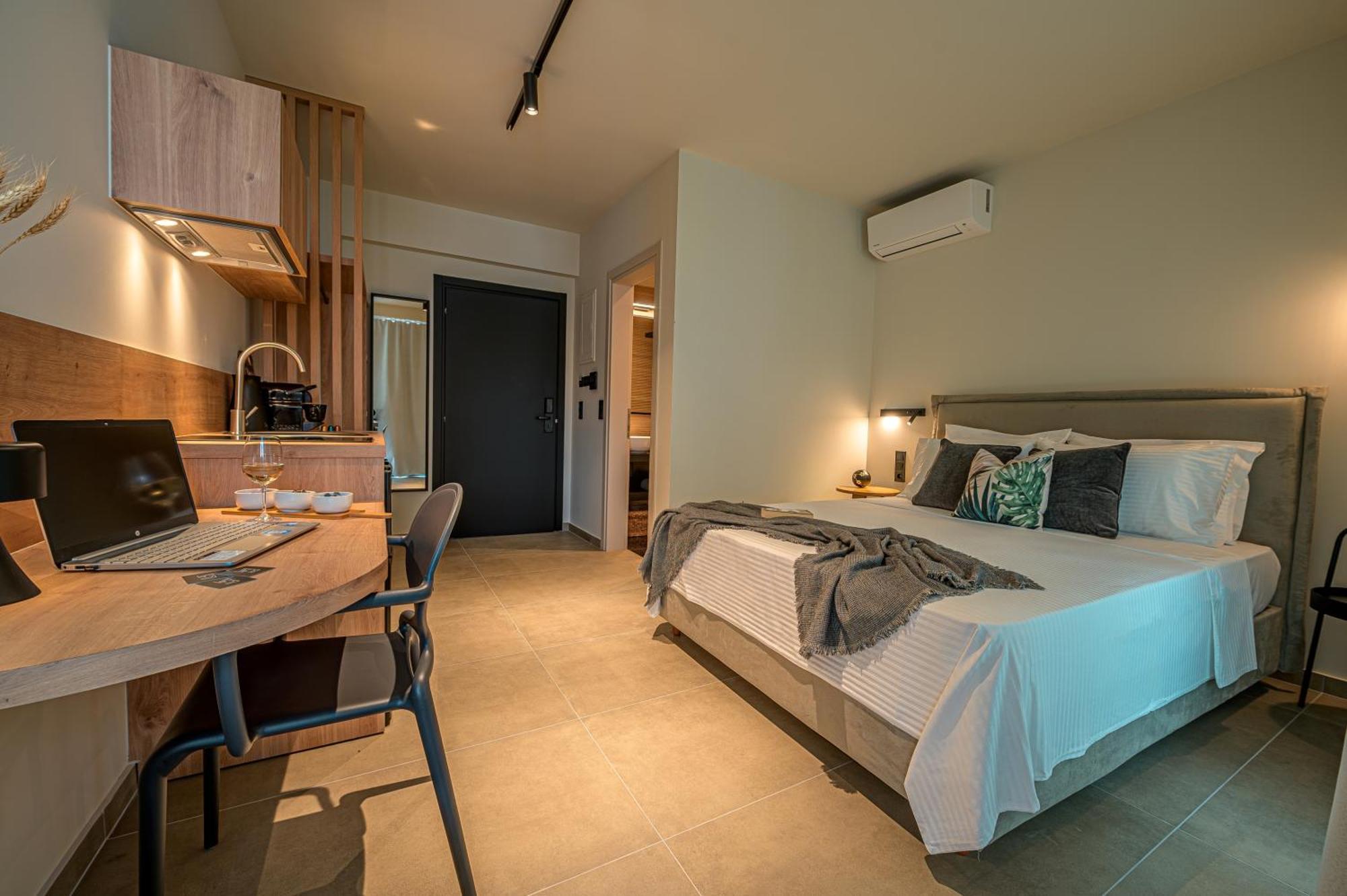 Luaz Suites Volos Esterno foto
