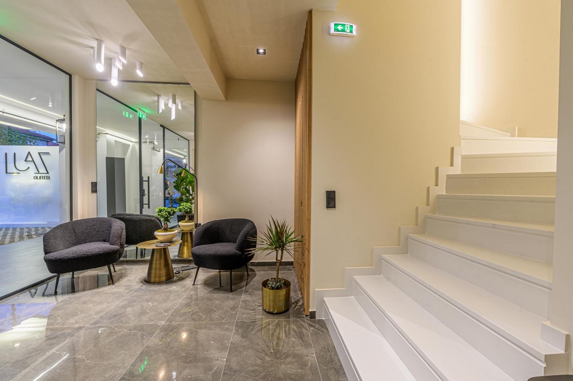 Luaz Suites Volos Esterno foto