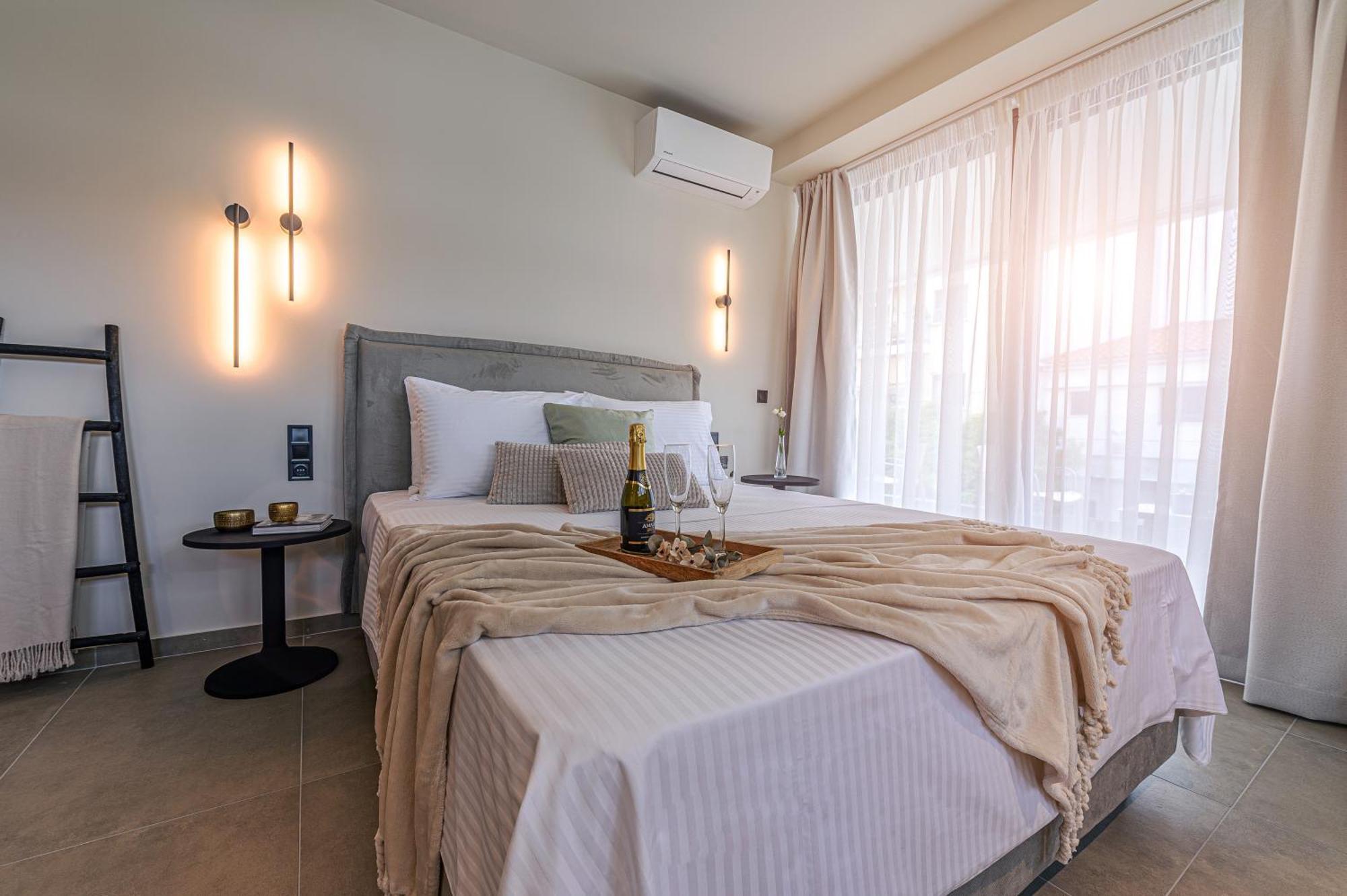 Luaz Suites Volos Esterno foto